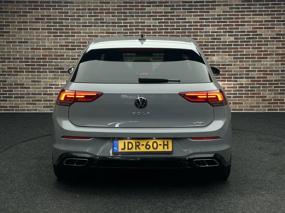 Volkswagen Golf 1.5 eTSI R-Line Dodehoek herkenning | Camera uit 2023, foto 7