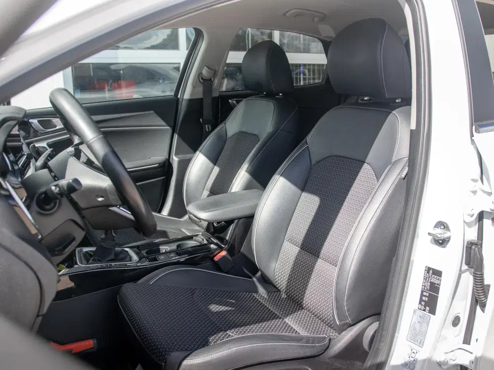 Kia XCeed 1.4 T-GDi DynamicPlusLine Clima uit 2020, foto 10
