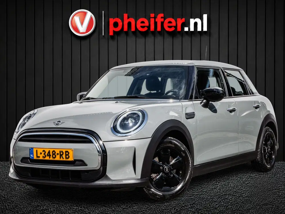 Mini One 1.5 One Essential Full map navigatie uit 2021