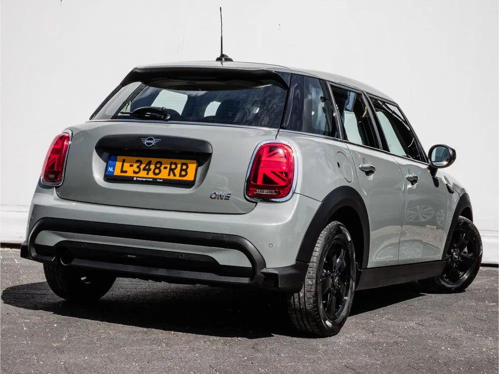 Mini One 1.5 One Essential Full map navigatie uit 2021, foto 9