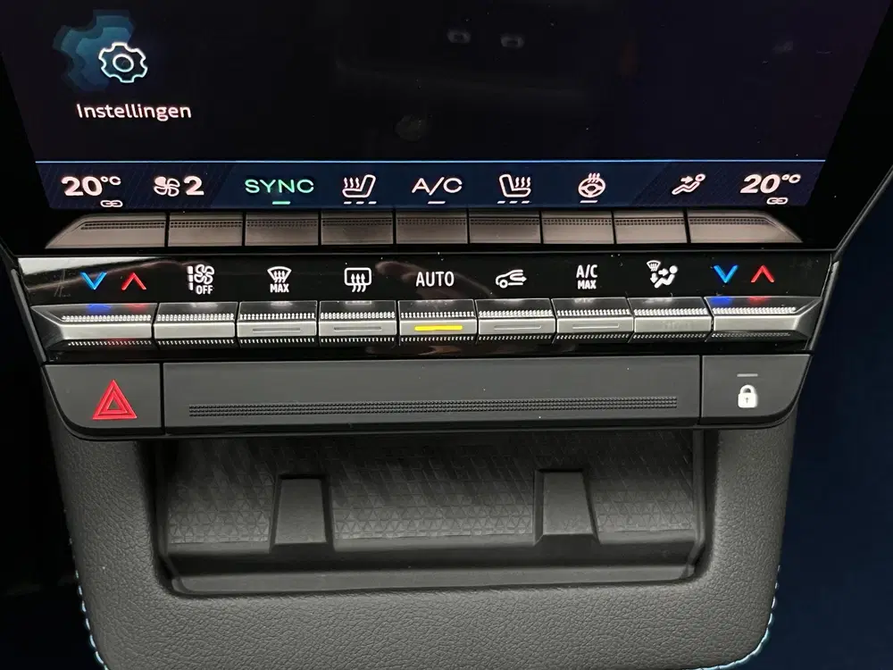 Renault Megane Comfort Range Esprit Alpine 60 kWh uit 2026, foto 14