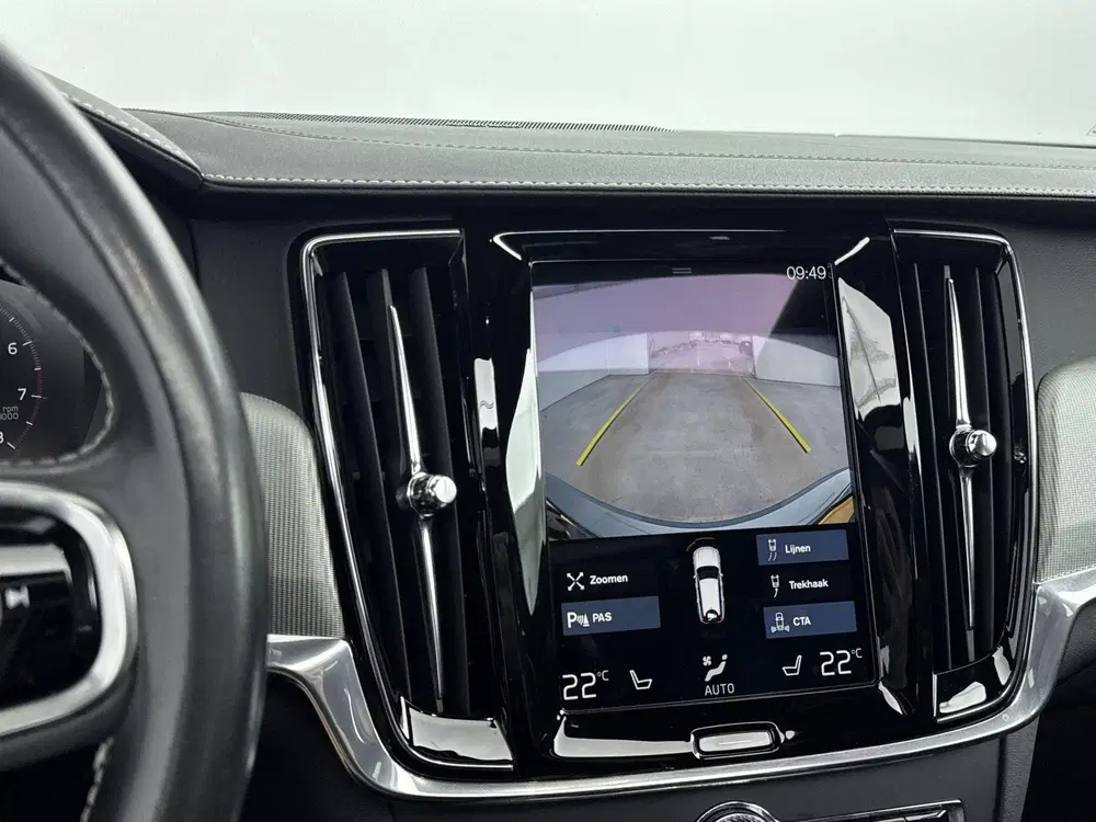 Volvo V90 2.0 B5 R-Design 251PK uit 2020, foto 10