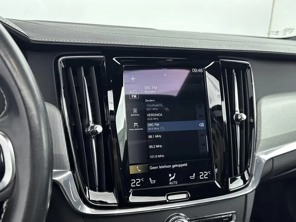 Volvo V90 2.0 B5 R-Design 251PK uit 2020, foto 7