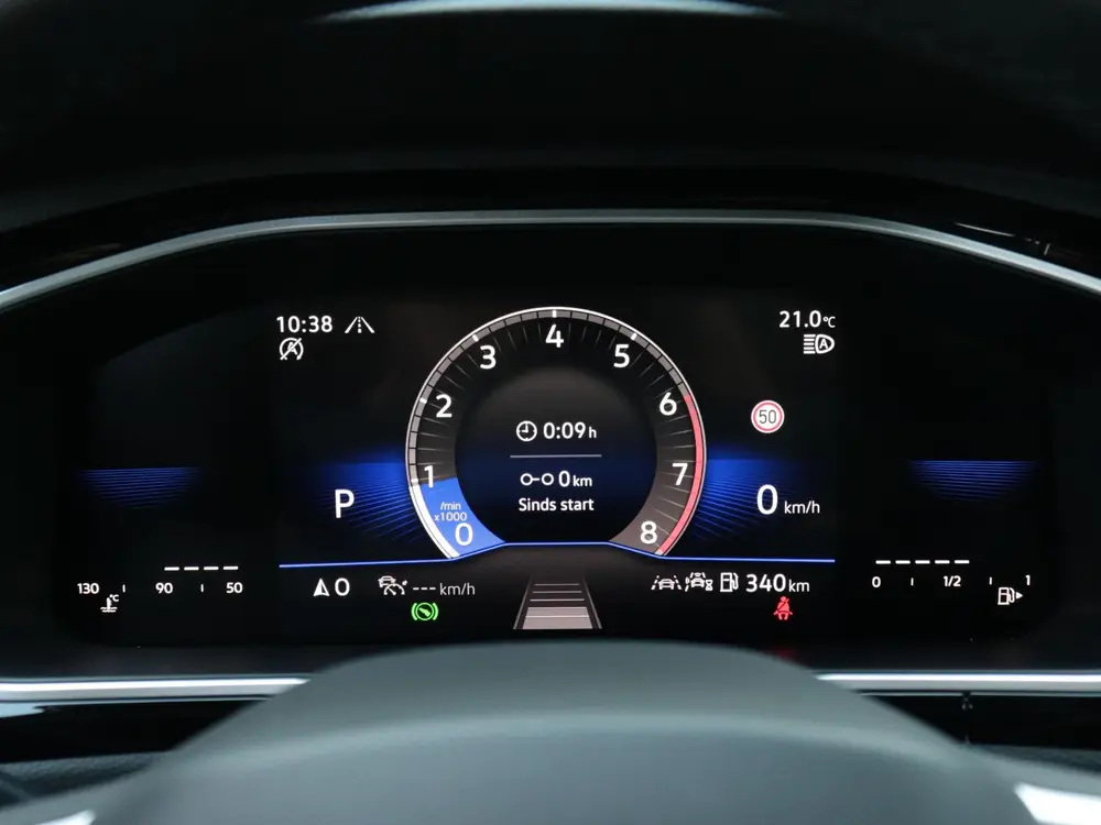 Volkswagen T-Roc 1.5 TSI R-Line | Trekhaak afneembaar | LED+ uit 2025, foto 16
