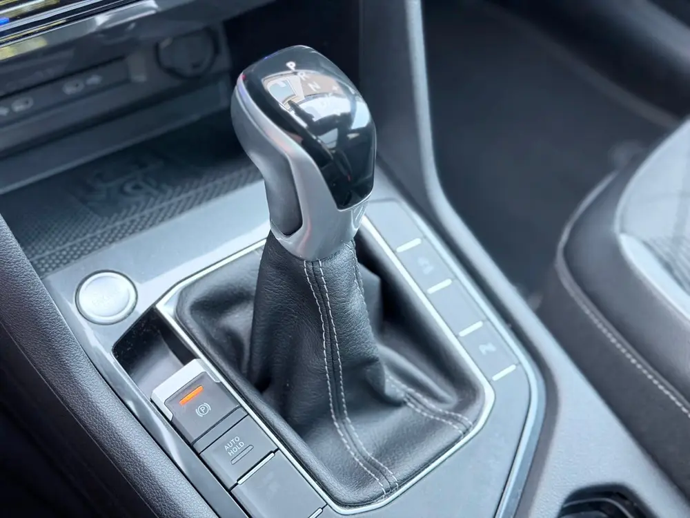 Volkswagen Tiguan 1.5 TSI 3x R-Line Pano/Keyless/AppleCarPla uit 2022, foto 18