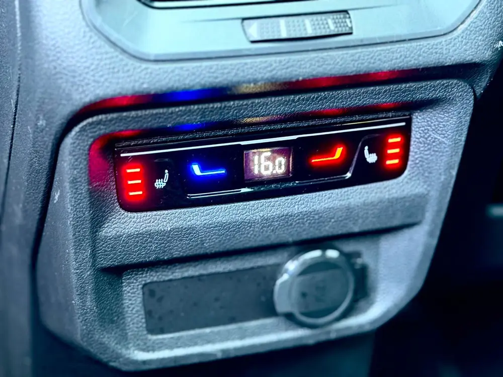 Volkswagen Tiguan 1.5 TSI 3x R-Line Pano/Keyless/AppleCarPla uit 2022, foto 9