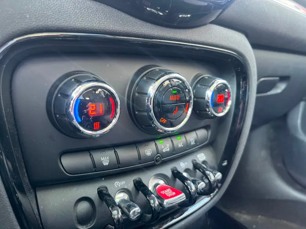 Mini Clubman 1.5 Cooper Business Edition AUTOMAAT+NLAUT uit 2021, foto 7
