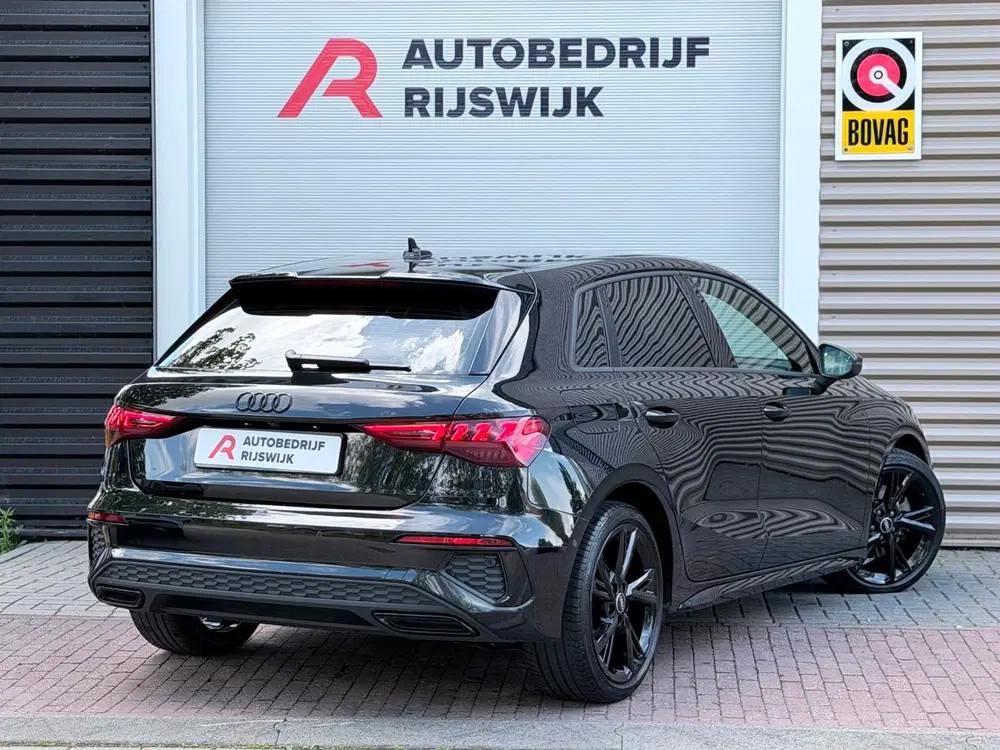 Audi A3 40 TFSI quattro S-Line Camera uit 2022, foto 4