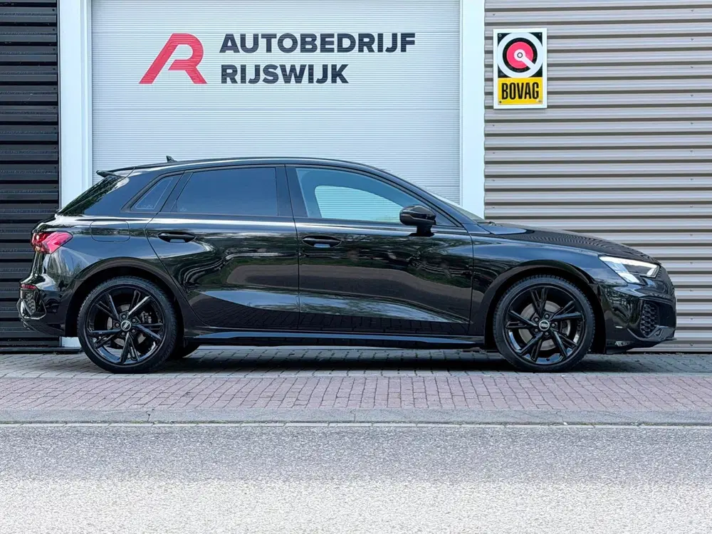 Audi A3 40 TFSI quattro S-Line Camera uit 2022, foto 5