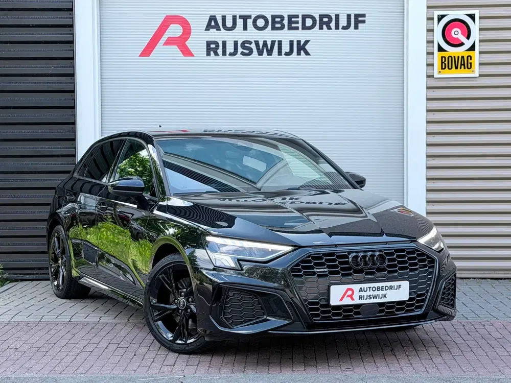Audi A3 40 TFSI quattro S-Line Camera uit 2022, foto 6
