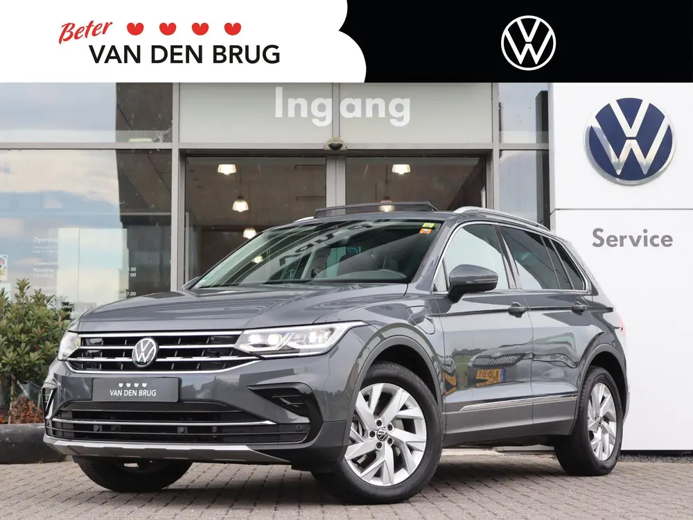 Volkswagen Tiguan 1.4 TSI 245 pk DSG eHybrid Elegance | Pano uit 2022