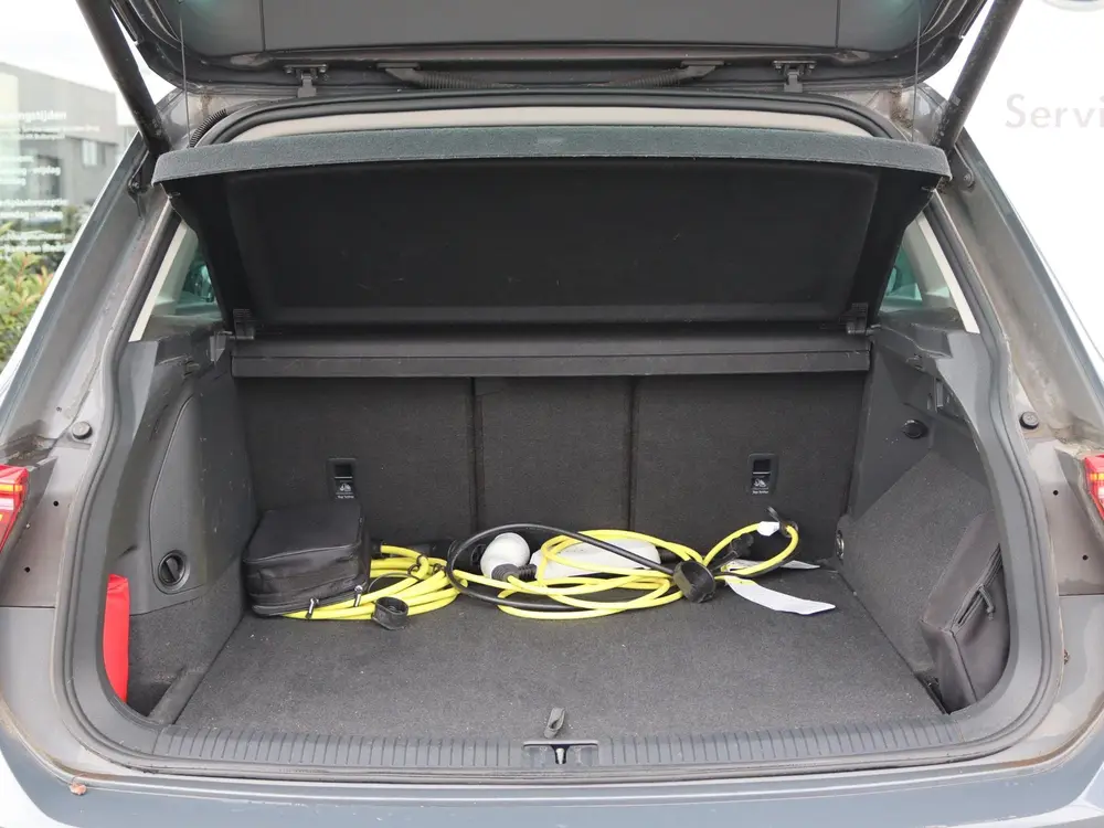 Volkswagen Tiguan 1.4 TSI 245 pk DSG eHybrid Elegance | Pano uit 2022, foto 13