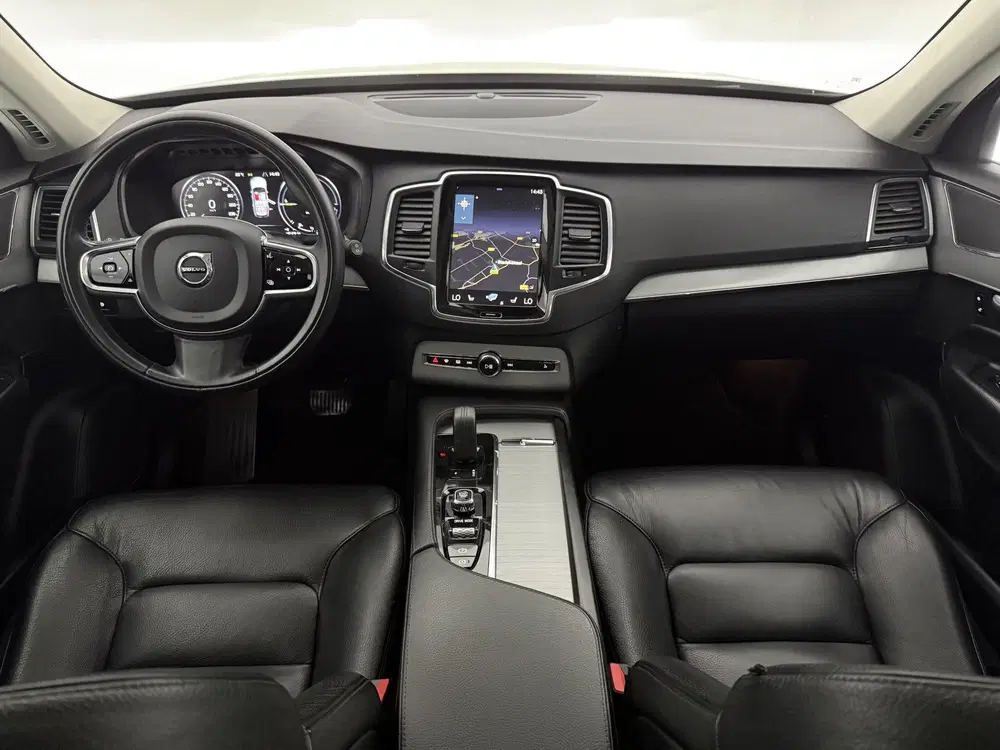 Volvo XC90 2.0 T8 Recharge AWD 7p. uit 2020, foto 2