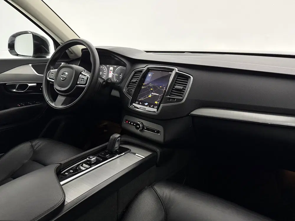 Volvo XC90 2.0 T8 Recharge AWD 7p. uit 2020, foto 4