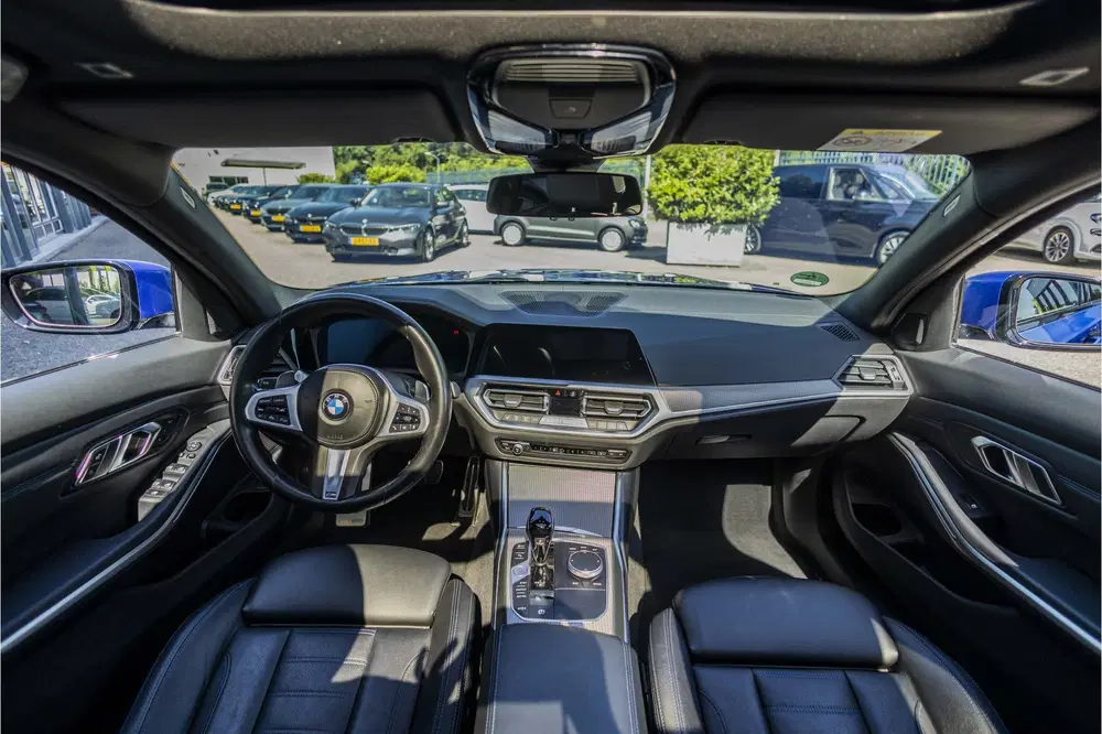BMW 3-serie 3 Serie Touring 330d High Executive M-Pakk uit 2022, foto 16