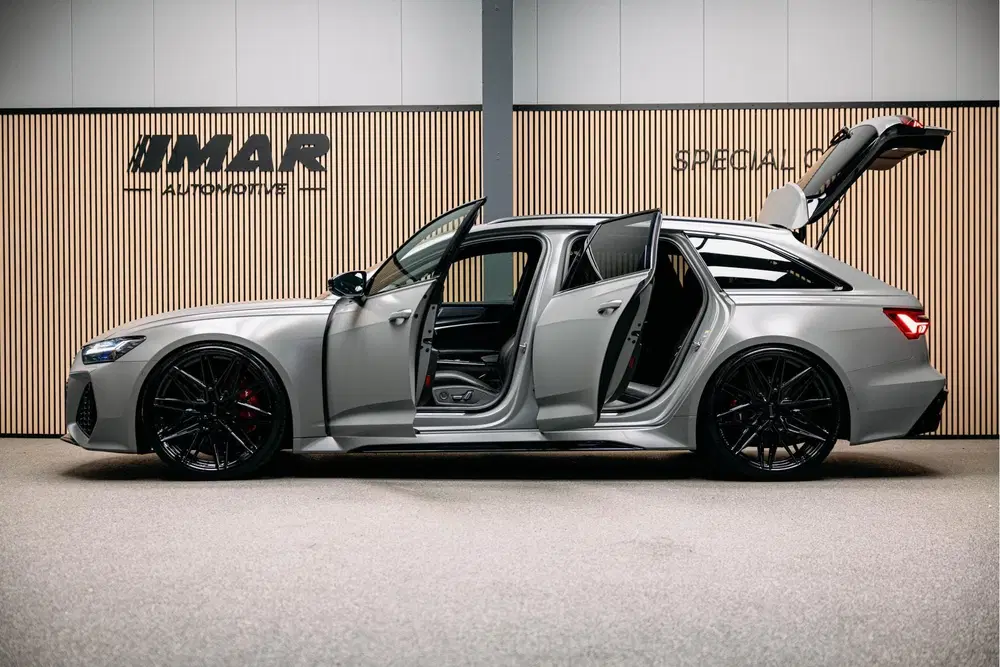 Audi RS6 Avant TFSI quattro uit 2020, foto 8