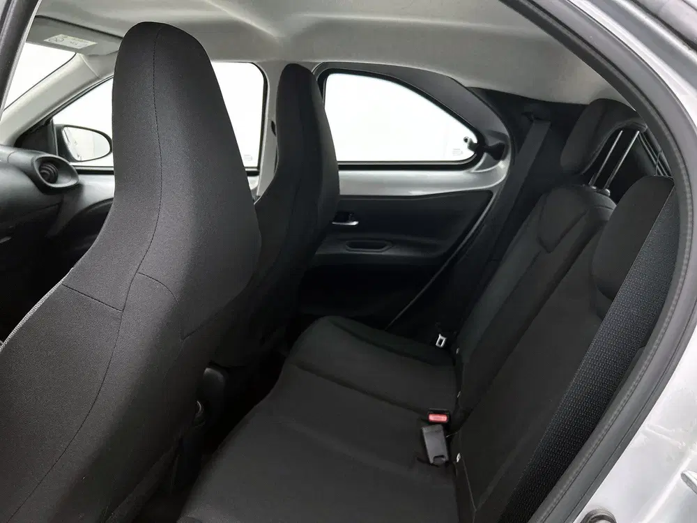 Toyota Aygo X 1.0 VVT-i S-CVT Play uit 2023, foto 18