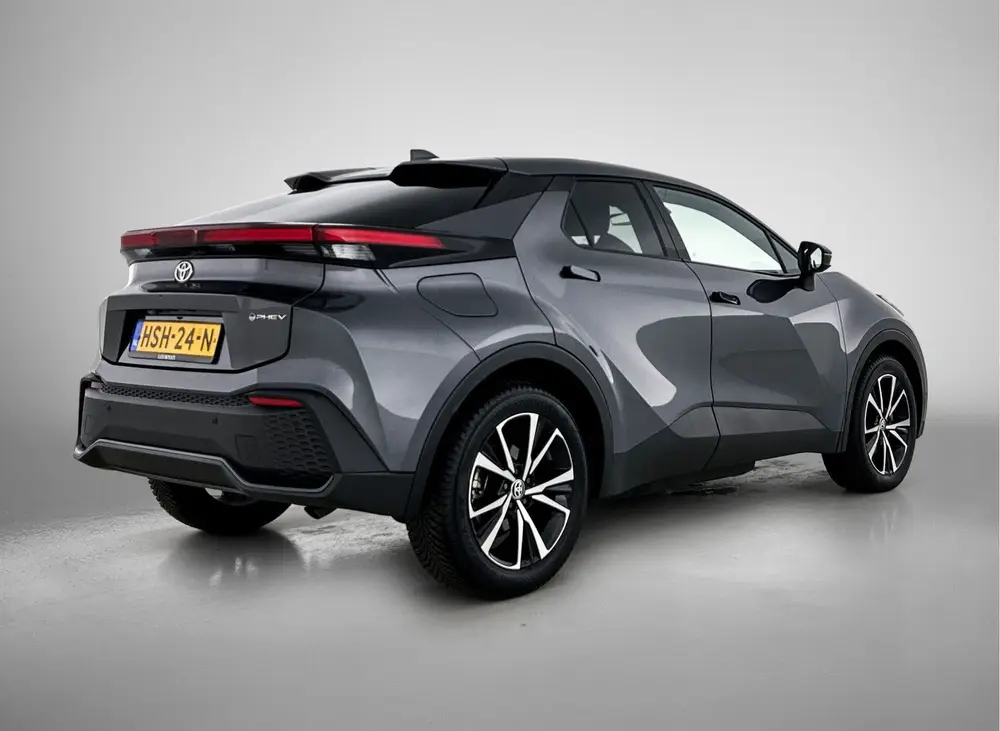Toyota C-Hr 2.0 Plug-in Hybrid 220 Dynamic uit 2025, foto 2
