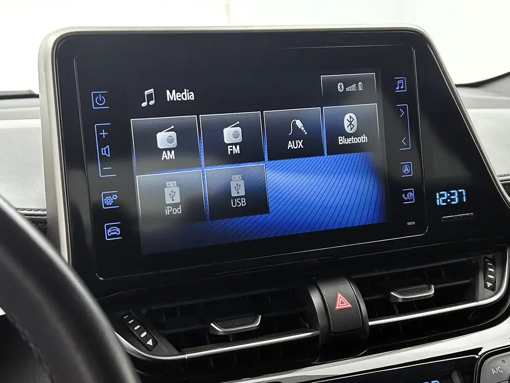 Toyota C-Hr 1.8 Hybrid Dynamic | Navigatie | Climate Control uit 2019, foto 20