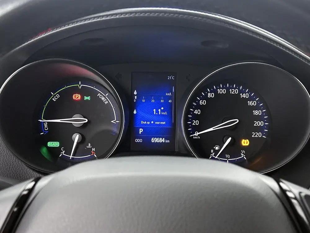 Toyota C-Hr 1.8 Hybrid Dynamic | Navigatie | Climate Control uit 2019, foto 5