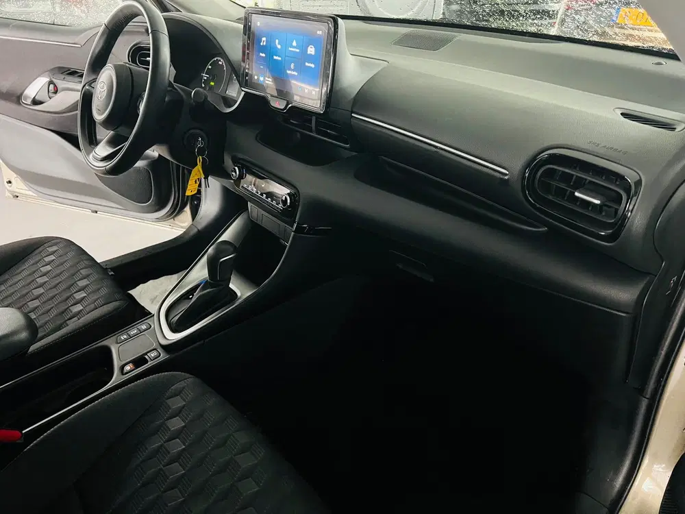 Toyota Yaris 1.5 Hybrid 115 Business NAP Apple Carplay uit 2024, foto 11