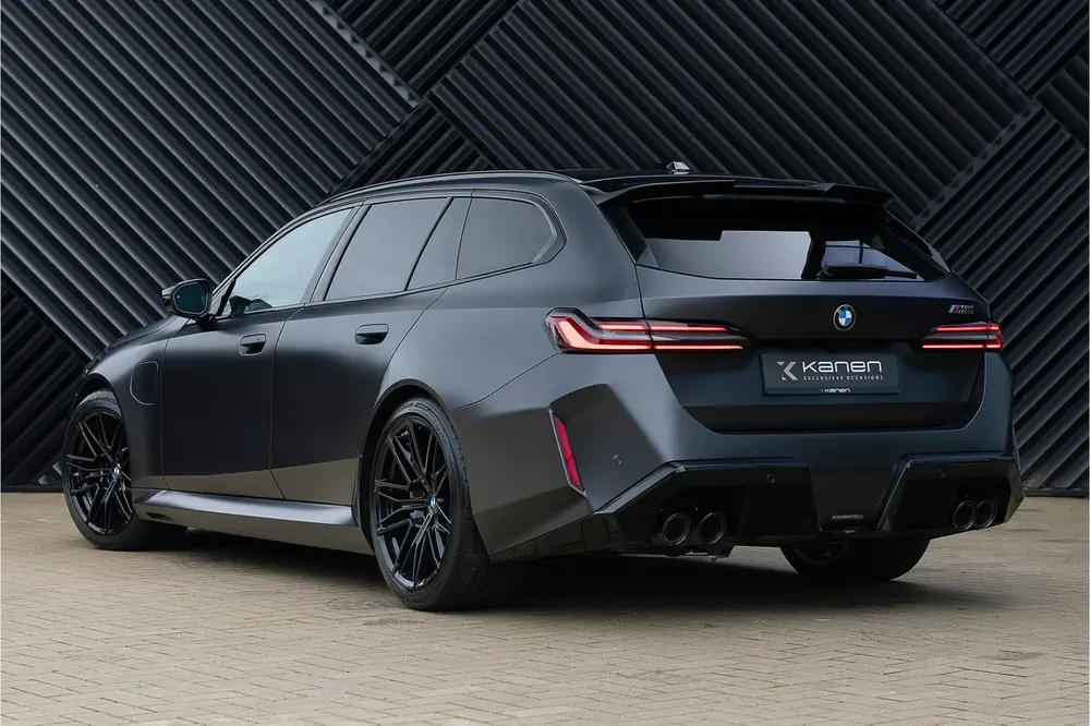 BMW M5 Touring V8 Hybride M Keramisch Frozen Pano uit 2025, foto 2