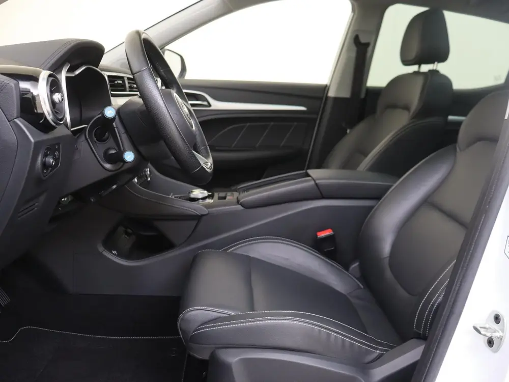MG ZS EV Luxury 45 kWh | Camera | Navigatie | Panoramadak uit 2021, foto 17