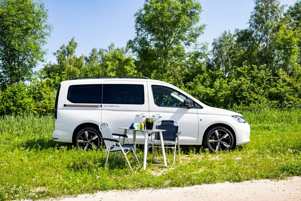 Volkswagen Caddy Maxi 1.5 TSI 115pk DSG California Mini Camp uit 2022, foto 3