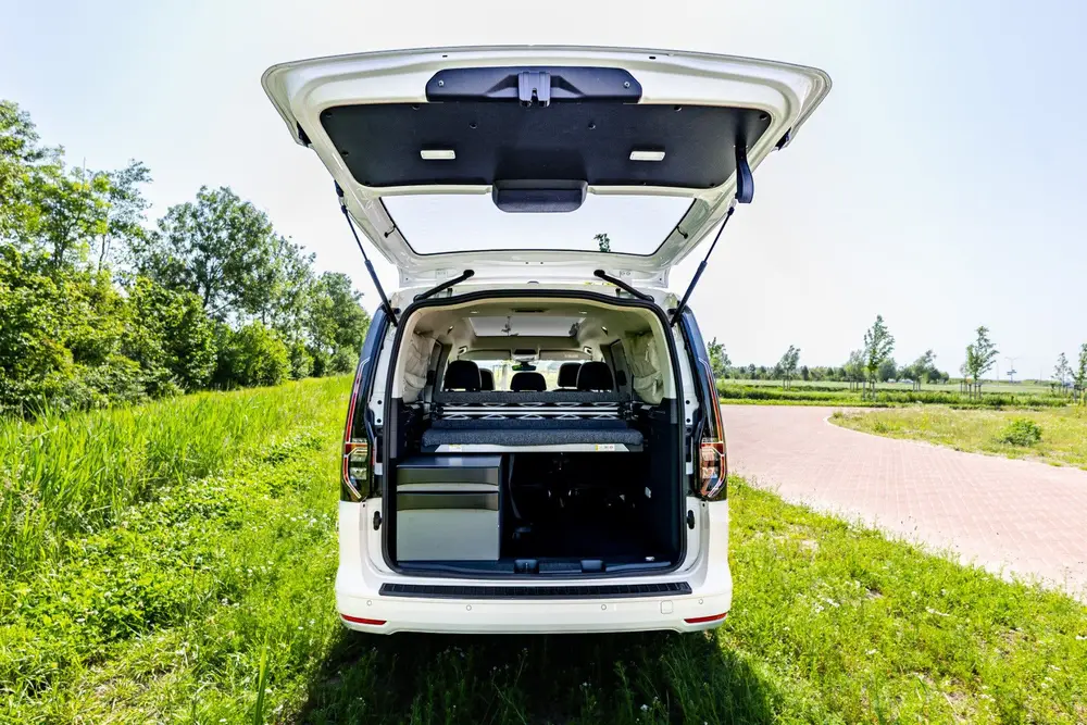 Volkswagen Caddy Maxi 1.5 TSI 115pk DSG California Mini Camp uit 2022, foto 5