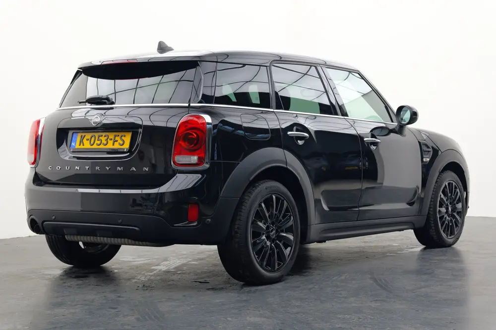Mini Countryman Countryman 1.5 One Dutch Made Edition | Head-up | Licht uit 2019, foto 2