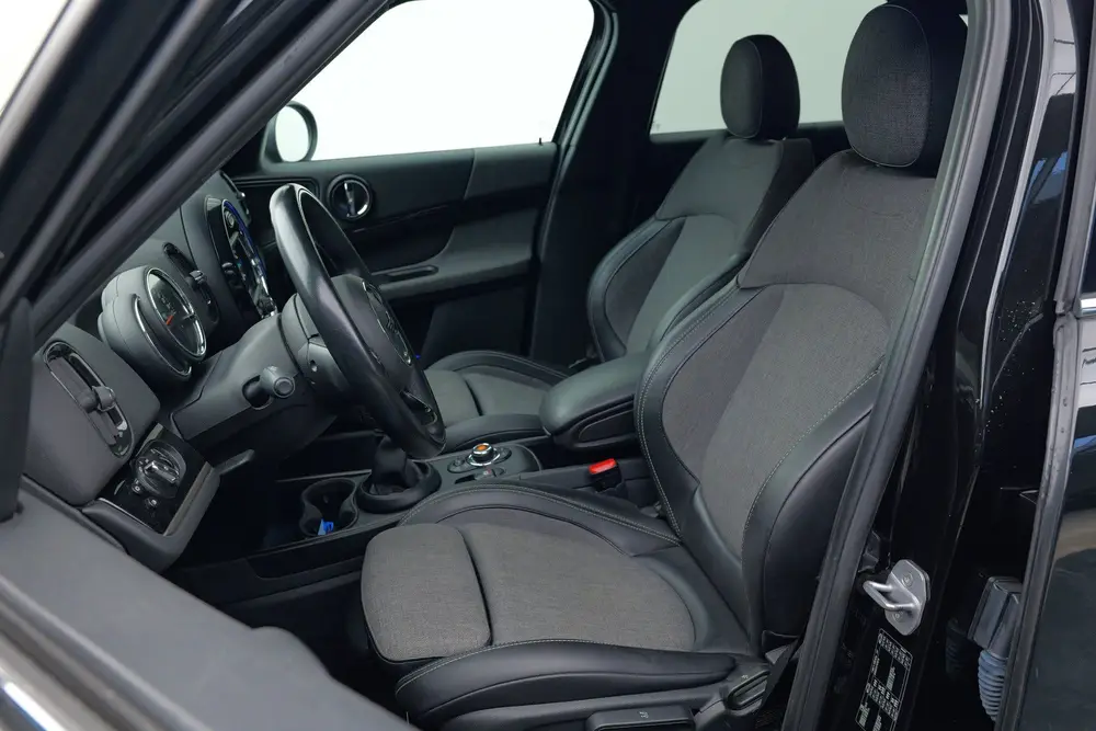 Mini Countryman Countryman 1.5 One Dutch Made Edition | Head-up | Licht uit 2019, foto 3