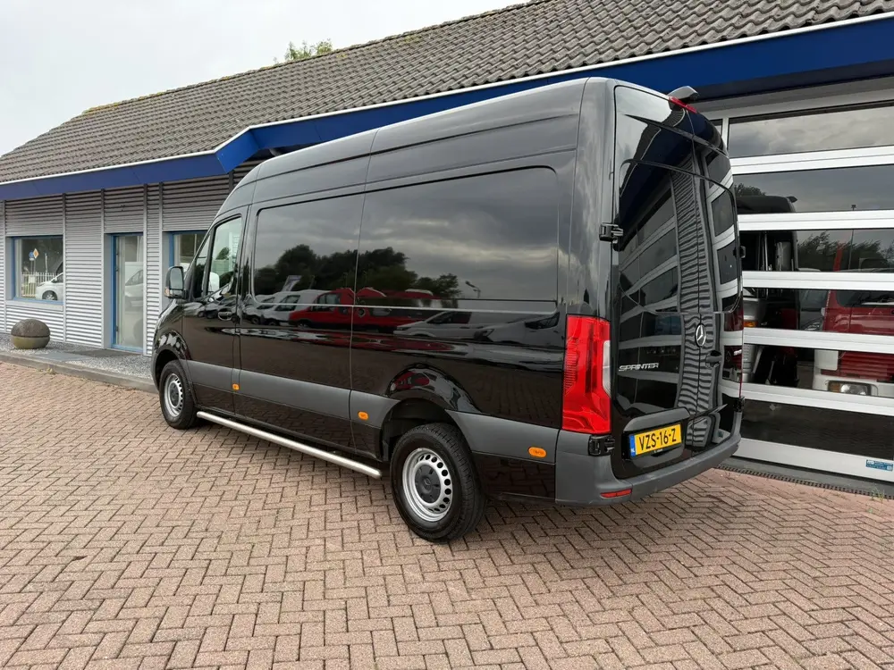 Mercedes-Benz Sprinter 315 1.9 CDI L2H2 RWD Automaat uit 2024, foto 3