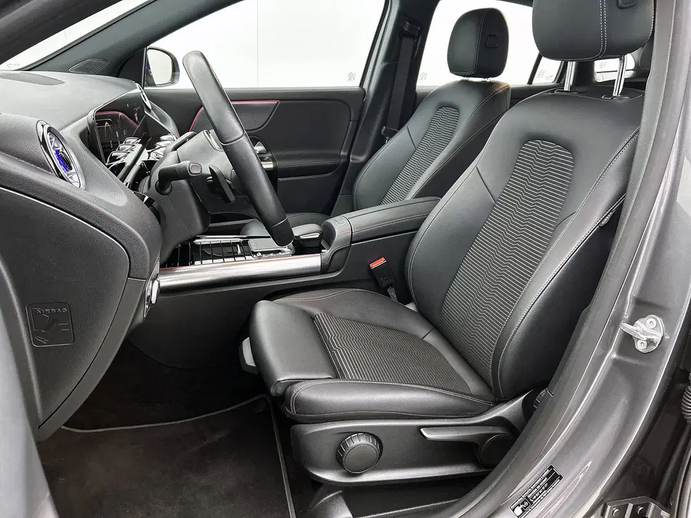 Mercedes-Benz GLA 250 e Progressive Plug-In Hybride uit 2022, foto 16