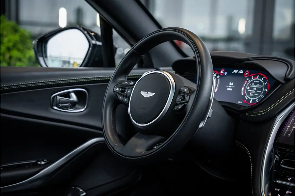 Aston Martin DBX 4.0 V8 707 - BTW Auto | Panorama | Carbon | uit 2022, foto 11