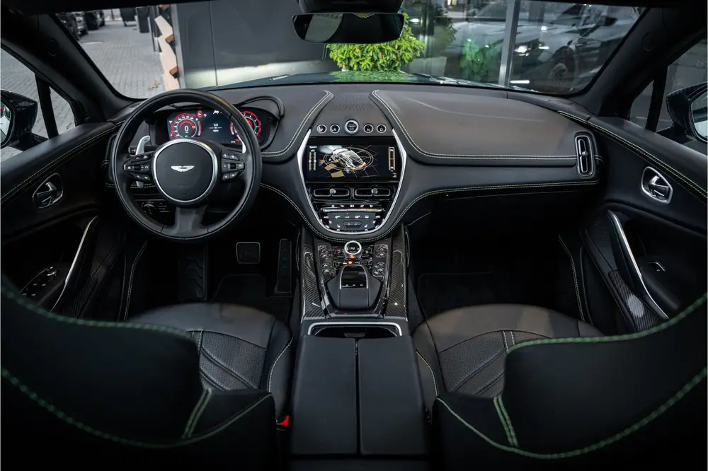 Aston Martin DBX 4.0 V8 707 - BTW Auto | Panorama | Carbon | uit 2022, foto 9