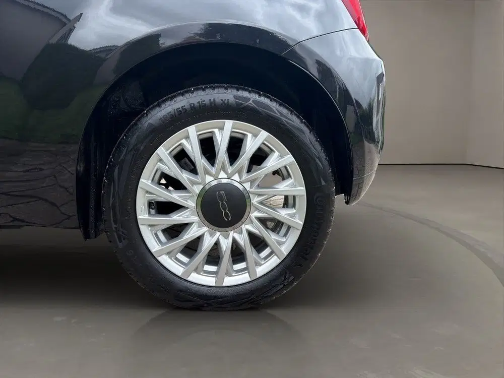 Fiat 500 1.0 Hybrid Club 2023 ZWART uit 2023, foto 8