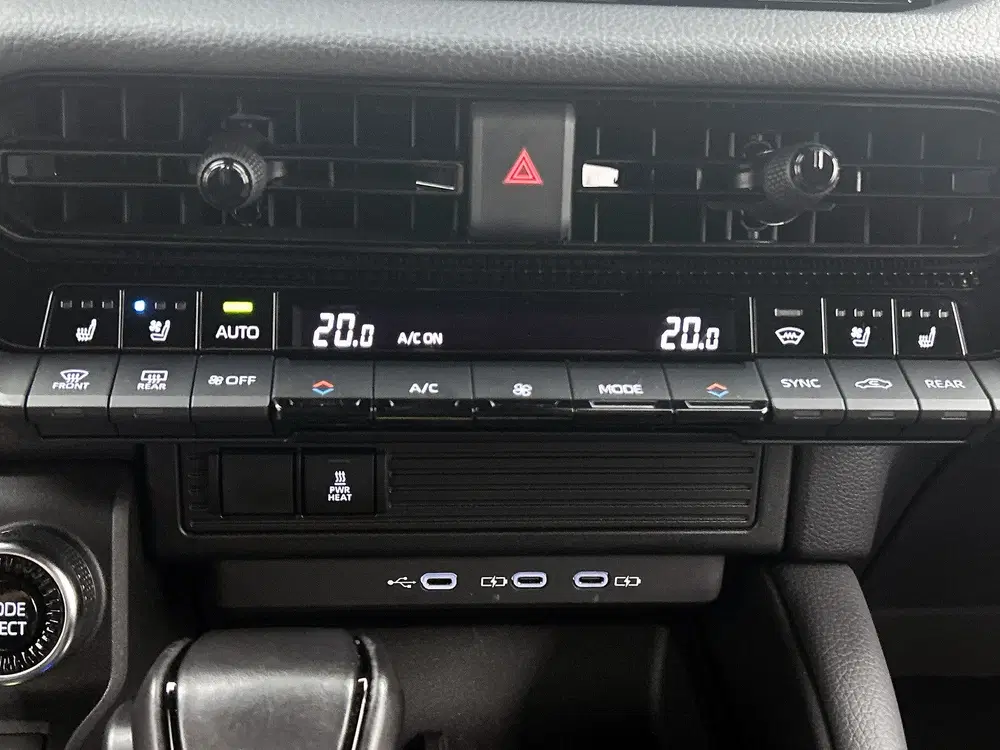 Toyota Land Cruiser 2.8 D-4D Professional limited uit 2024, foto 12