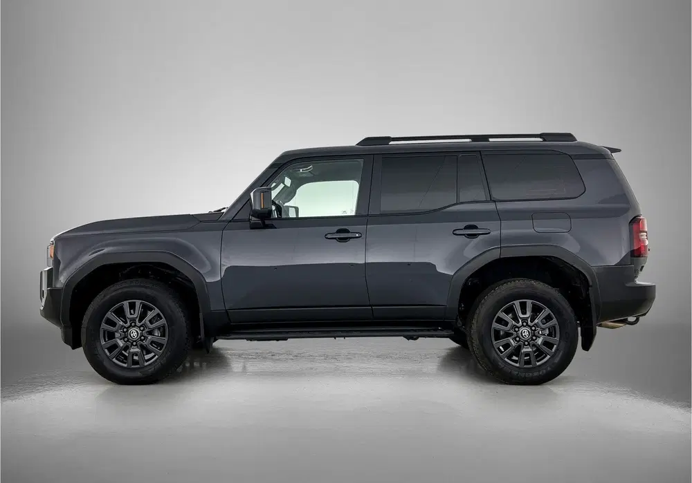 Toyota Land Cruiser 2.8 D-4D Professional limited uit 2024, foto 3