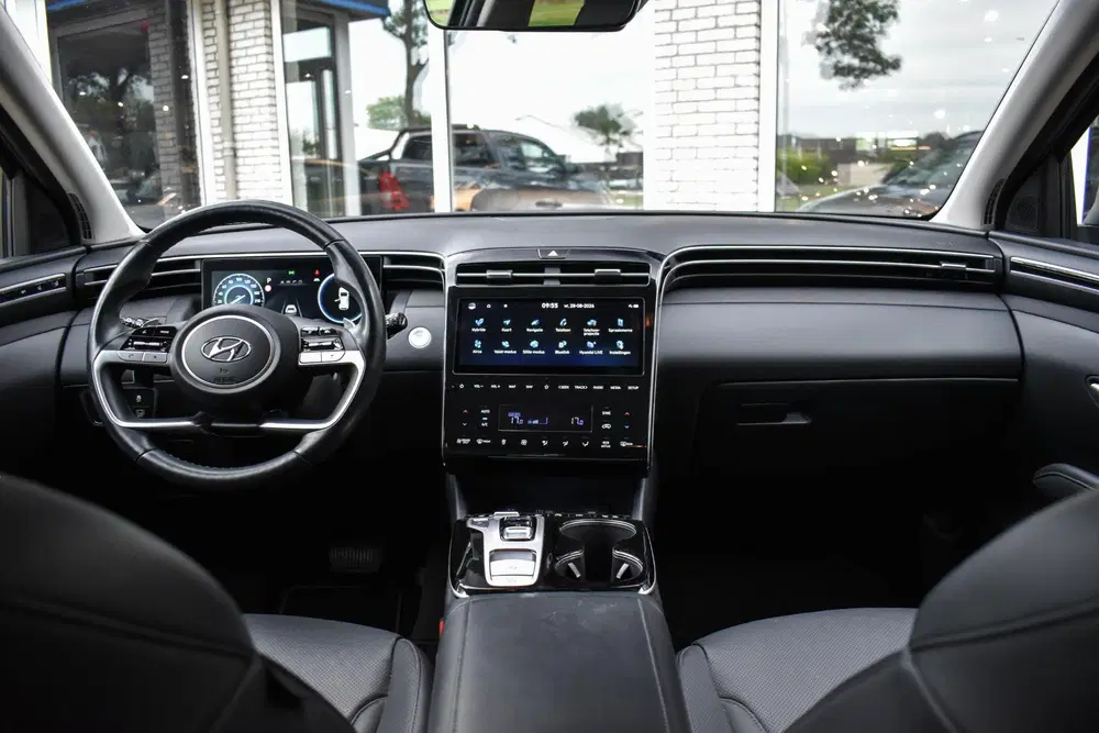 Hyundai TUCSON 1.6 T-GDI HEV Premium Zitklima 360 Cam Led uit 2021, foto 2