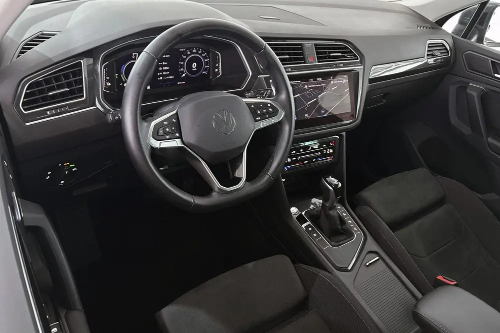 Volkswagen Tiguan 1.5 eHybrid Elegance Trekhaak Stuur-Stoelv uit 2023, foto 5