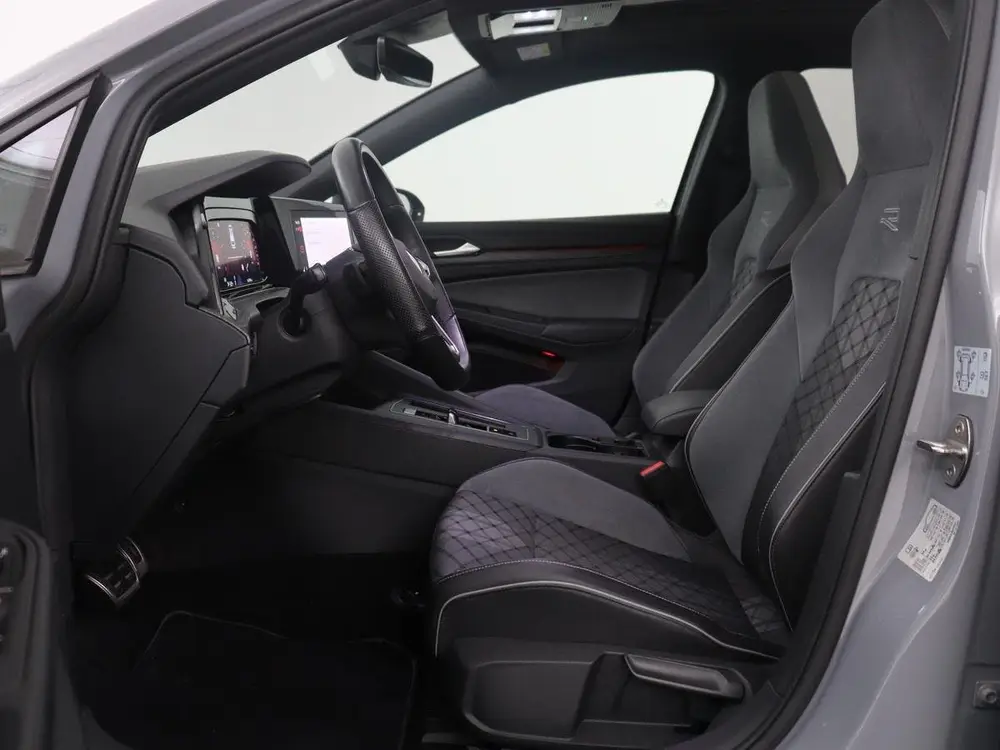 Volkswagen Golf Variant 1.5 ETSI R-Line Business | Panoramad uit 2021, foto 4
