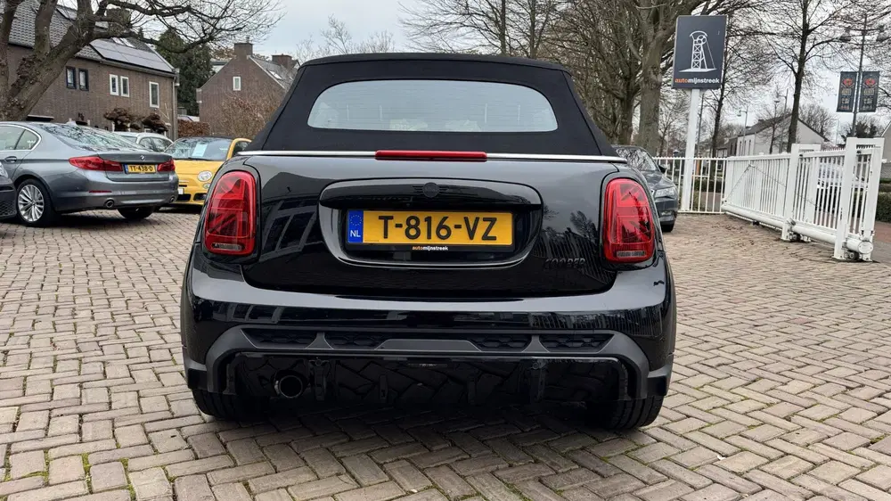 Mini Cabrio 1.5 Cooper Rockingham GT Edition uit 2023, foto 8
