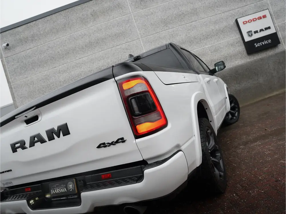 Dodge Ram 1500 5.7 V8 4x4 Crew Cab Limited Night |Adaptive C uit 2022, foto 20
