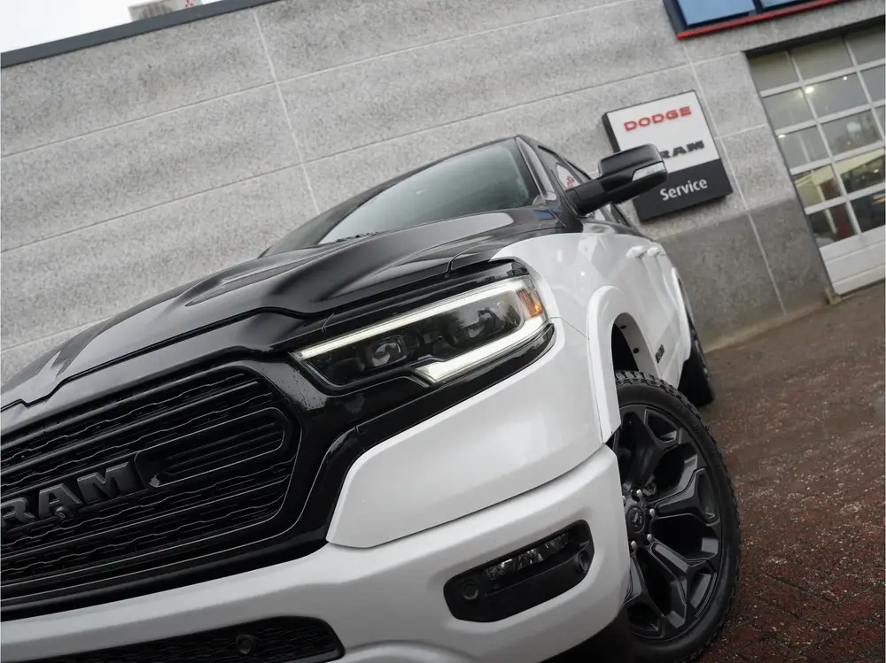 Dodge Ram 1500 5.7 V8 4x4 Crew Cab Limited Night |Adaptive C uit 2022, foto 9