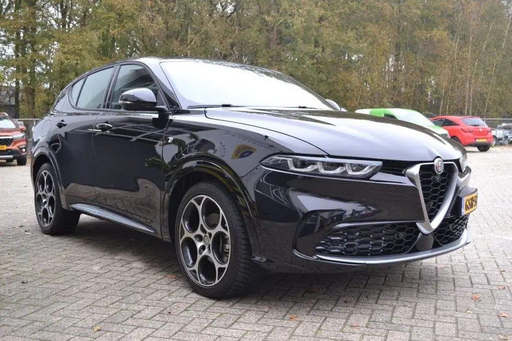 Alfa Romeo Tonale 1.6 JTDm BTW auto uit 2024, foto 3