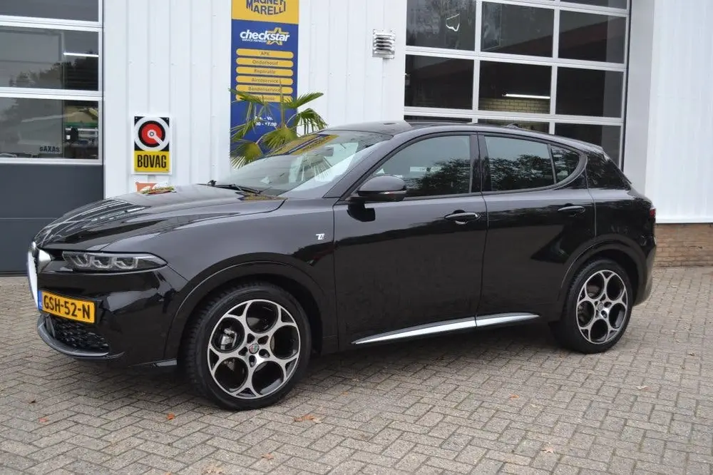 Alfa Romeo Tonale 1.6 JTDm BTW auto uit 2024, foto 4