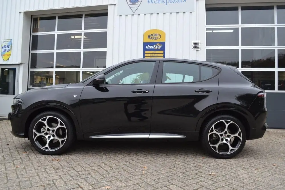 Alfa Romeo Tonale 1.6 JTDm BTW auto uit 2024, foto 5