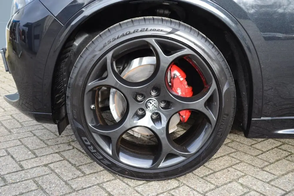 Alfa Romeo Stelvio 2.2 JTD Veloce Q2 My23 (bj 2023) uit 2023, foto 10