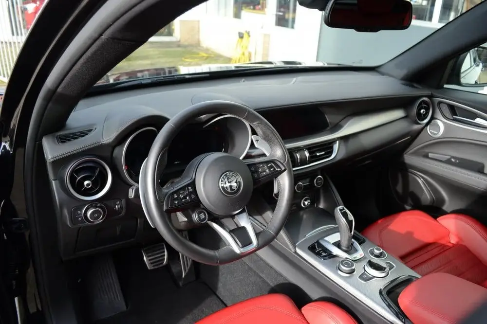 Alfa Romeo Stelvio 2.2 JTD Veloce Q2 My23 (bj 2023) uit 2023, foto 13