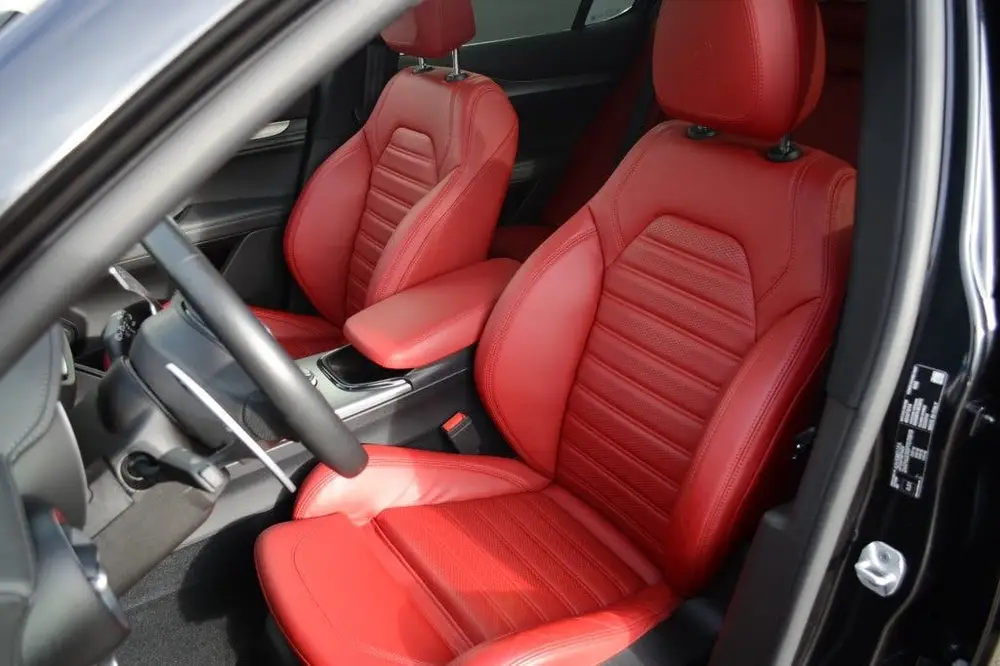 Alfa Romeo Stelvio 2.2 JTD Veloce Q2 My23 (bj 2023) uit 2023, foto 15